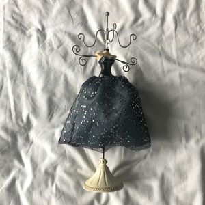 Home Outfitters Jewelry Holder